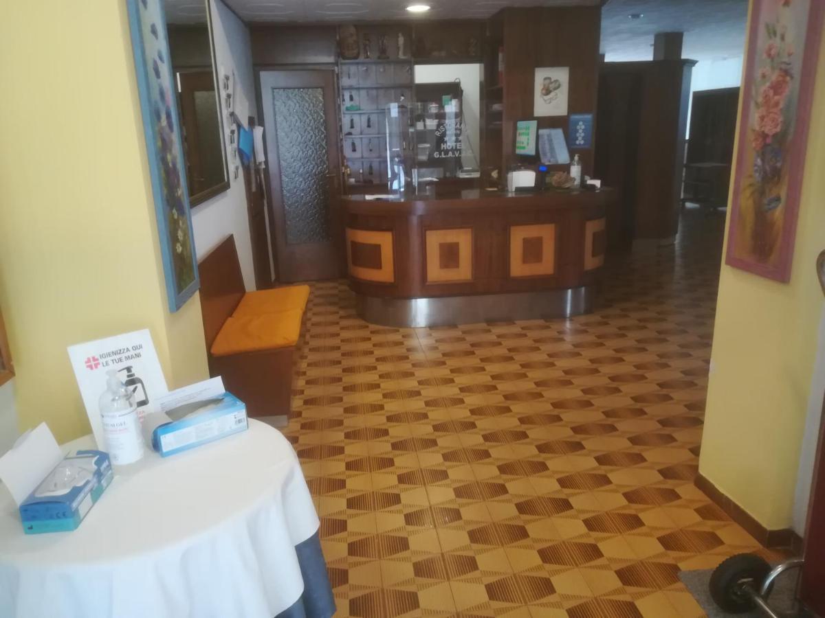 Hotel Glavjc Torno Kültér fotó